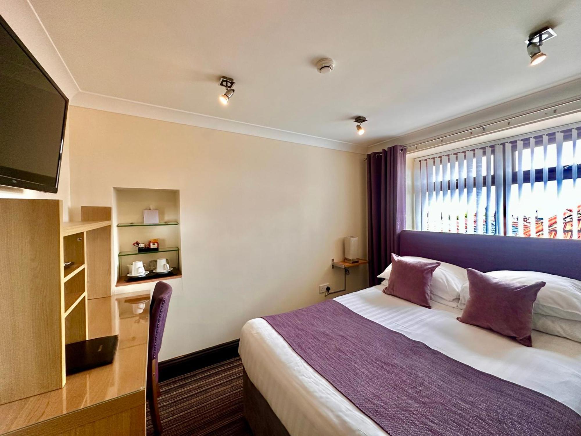 The Bell Guesthouse Peterlee Exterior photo